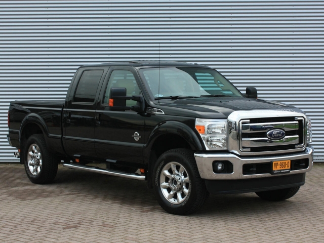 Ford USA F-250 LARIAT 4X4 6.7L 2015 F250