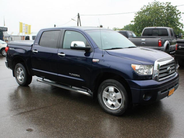 Toyota Tundra CREW MAX LIMITED 4X4 2008