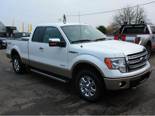 Ford USA F-150 LARIAT SUPERCAB 4X4 2013