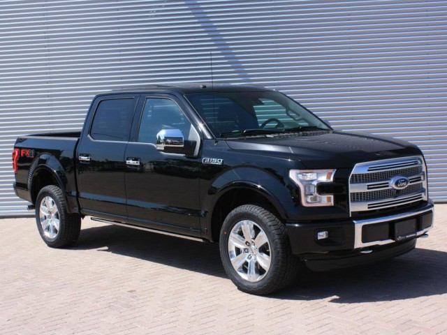 Ford USA F-150 PLATINUM 5.0L V8 2016